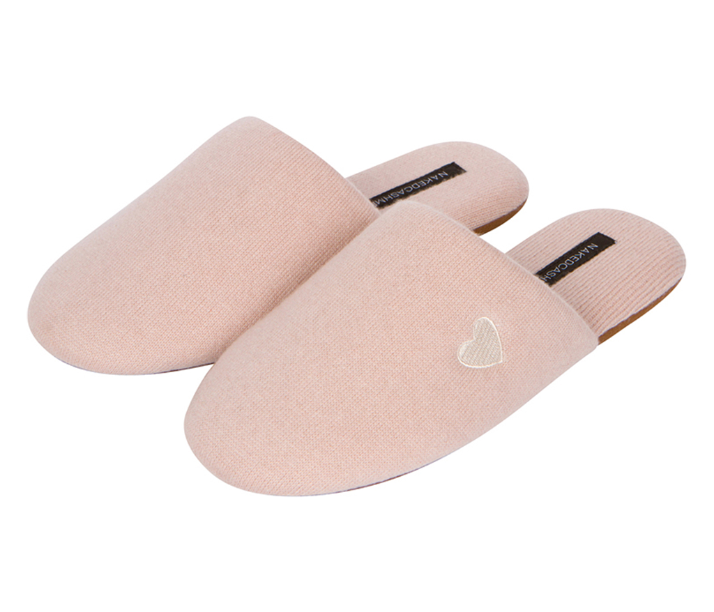Shop Pink slippers.jpg